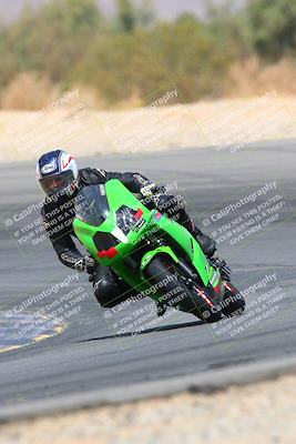 media/Apr-10-2022-SoCal Trackdays (Sun) [[f104b12566]]/Turn 10 (1pm)/